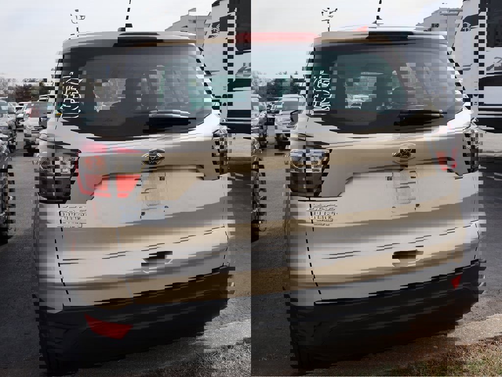 Used 2017 Ford Escape S image 16