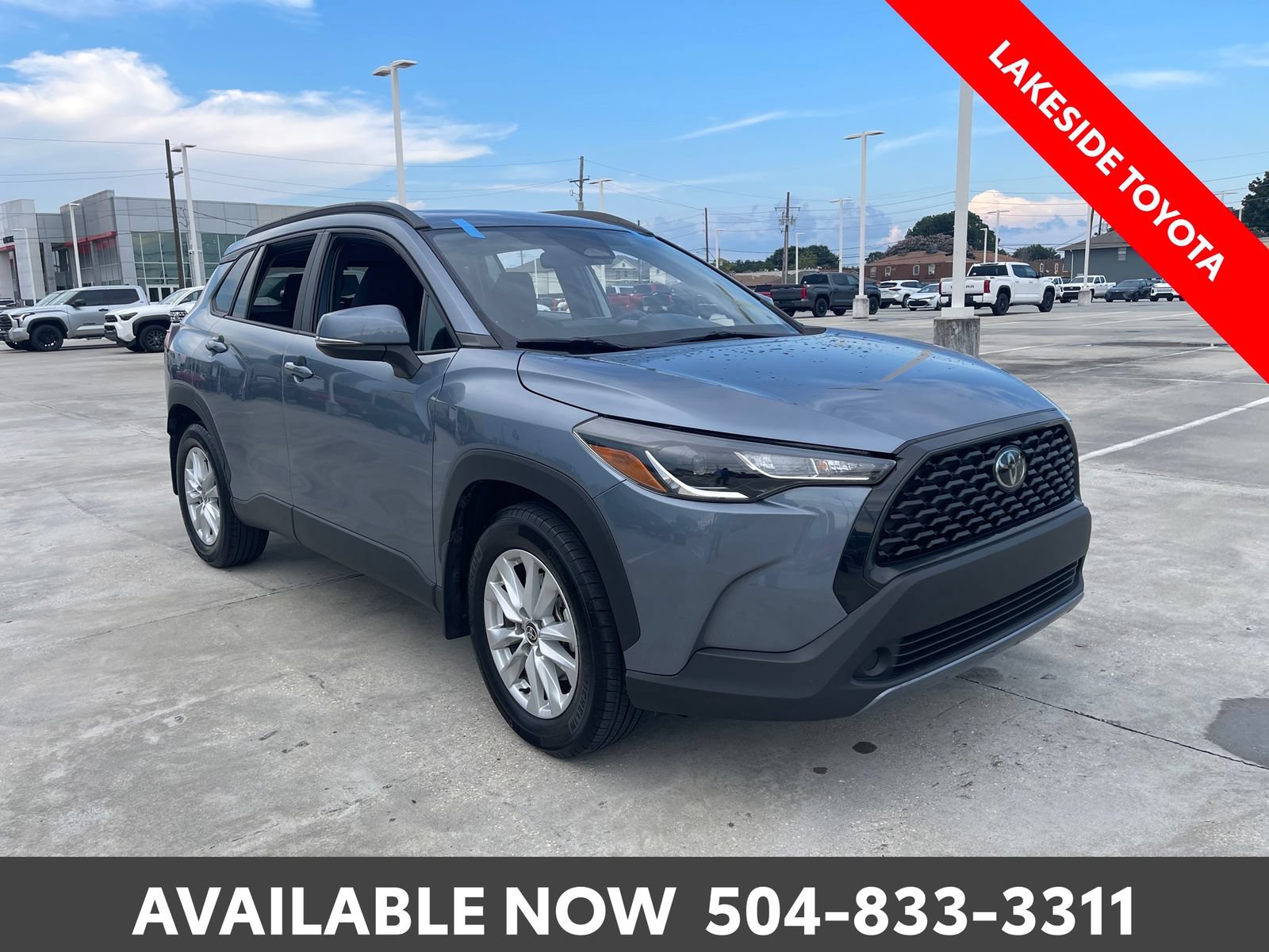Certified 2023 Toyota Corolla Cross LE w/ Moonroof Package FWD image 8