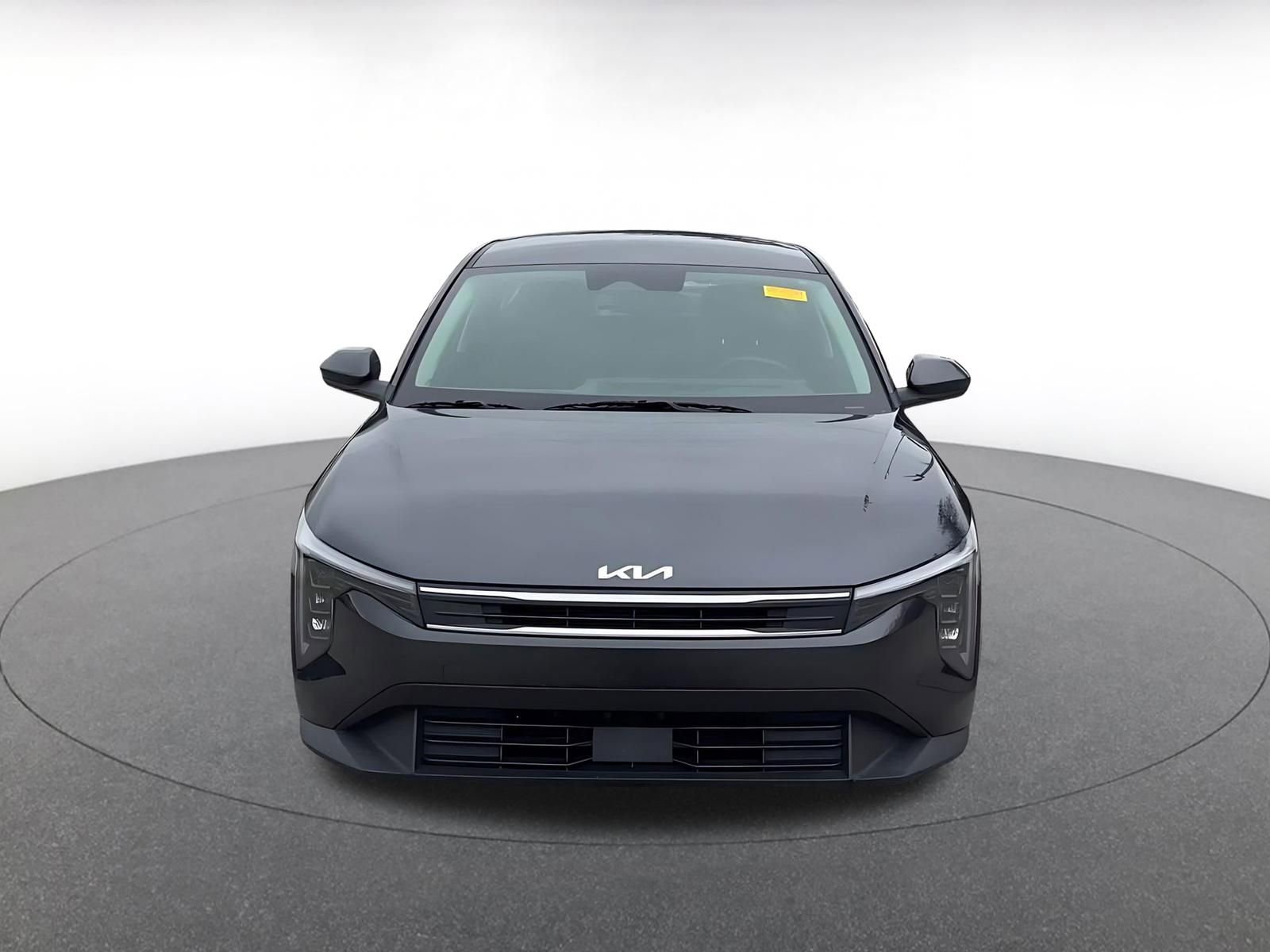 Used 2025 Kia K4 FWD image 4
