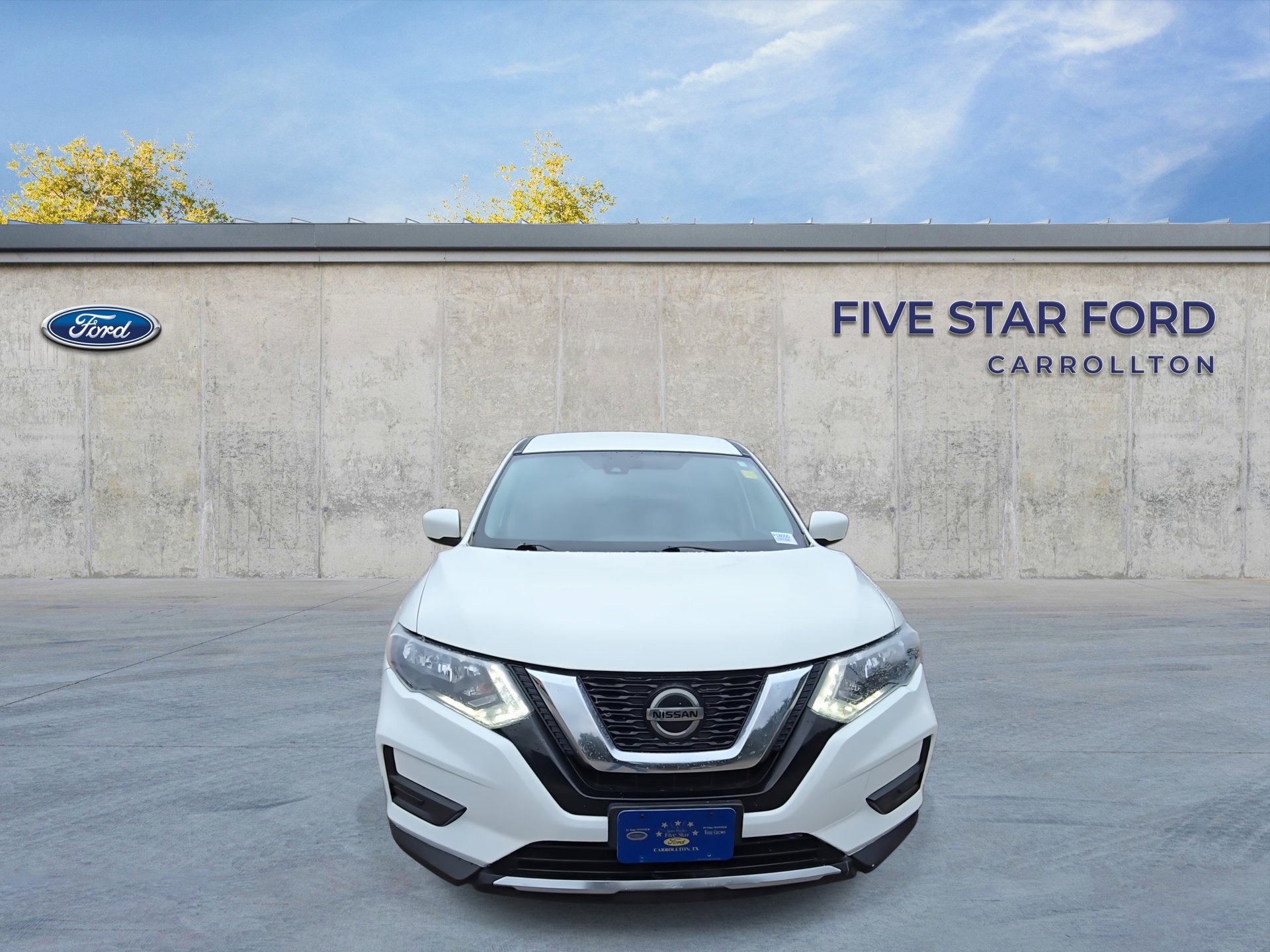 Used 2019 Nissan Rogue S FWD image 3