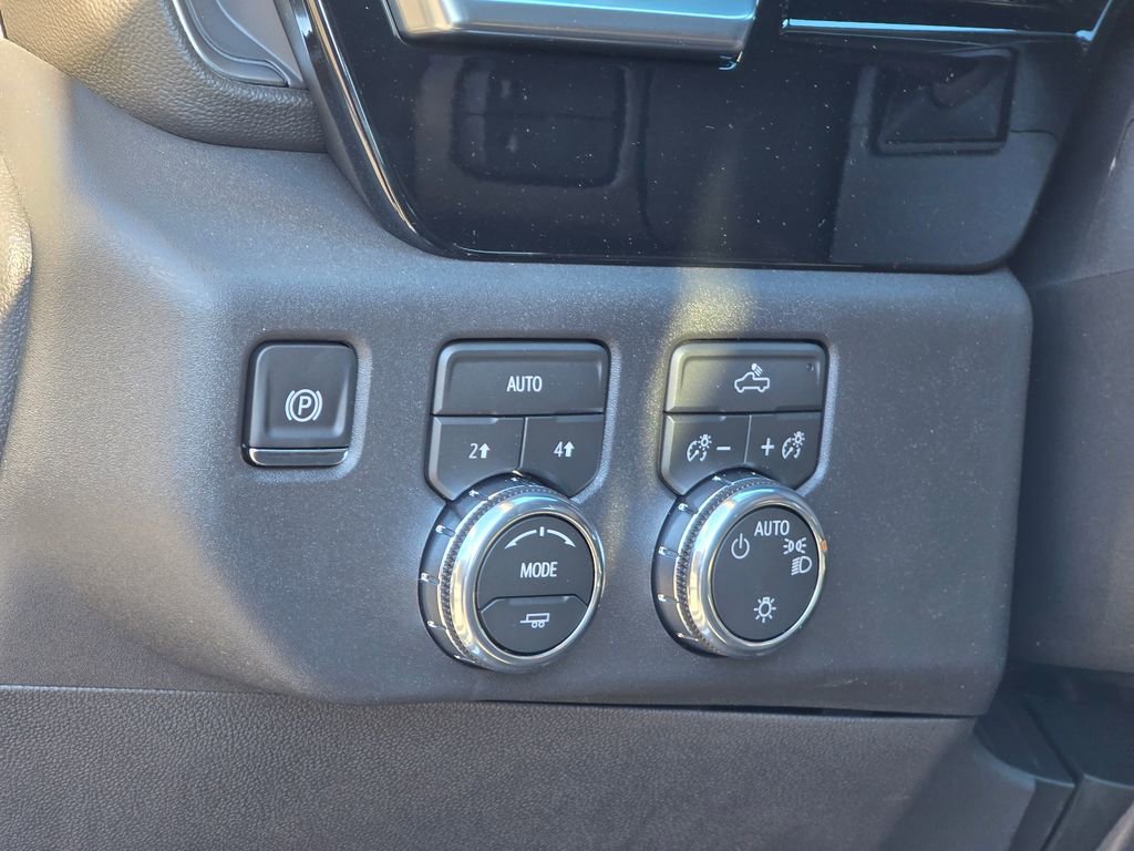 New 2026 GMC Sierra 1500 SLE image 31