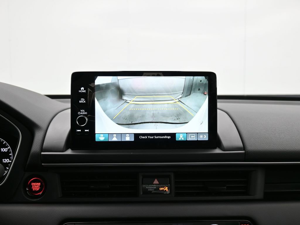 New 2025 Honda Pilot Touring image 35
