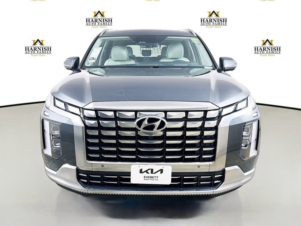 Used 2023 Hyundai Palisade Calligraphy AWD/4WD image 2