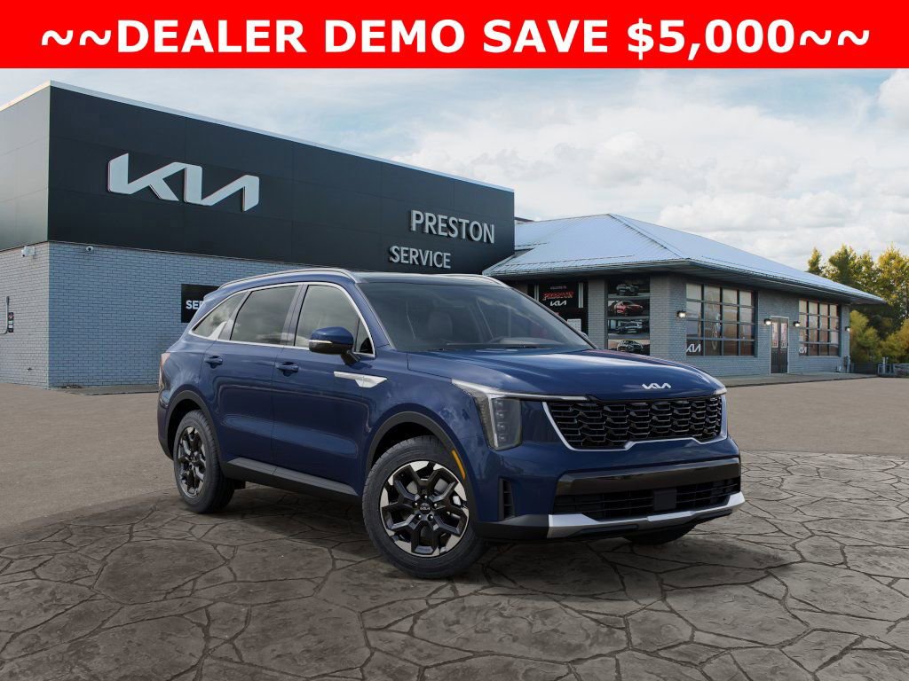 New 2025 Kia Sorento S w/ Panoramic Sunroof Package