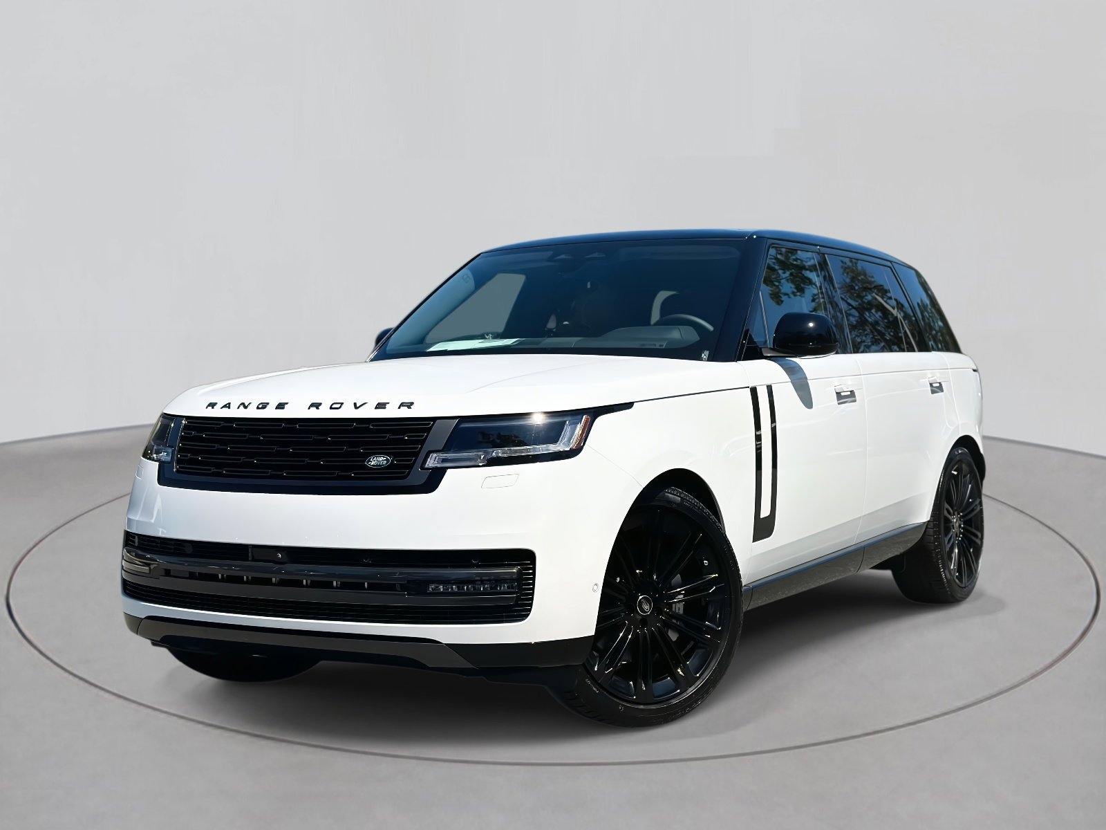 New 2025 Land Rover Range Rover Long Wheelbase SE