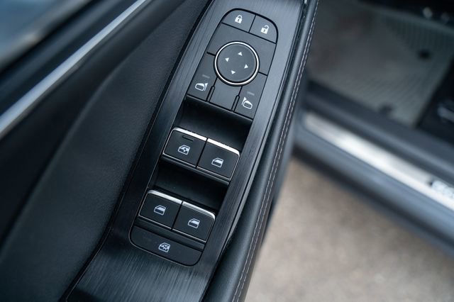 Used 2022 Nissan Rogue Platinum w/ Head-Up Display Package image 27