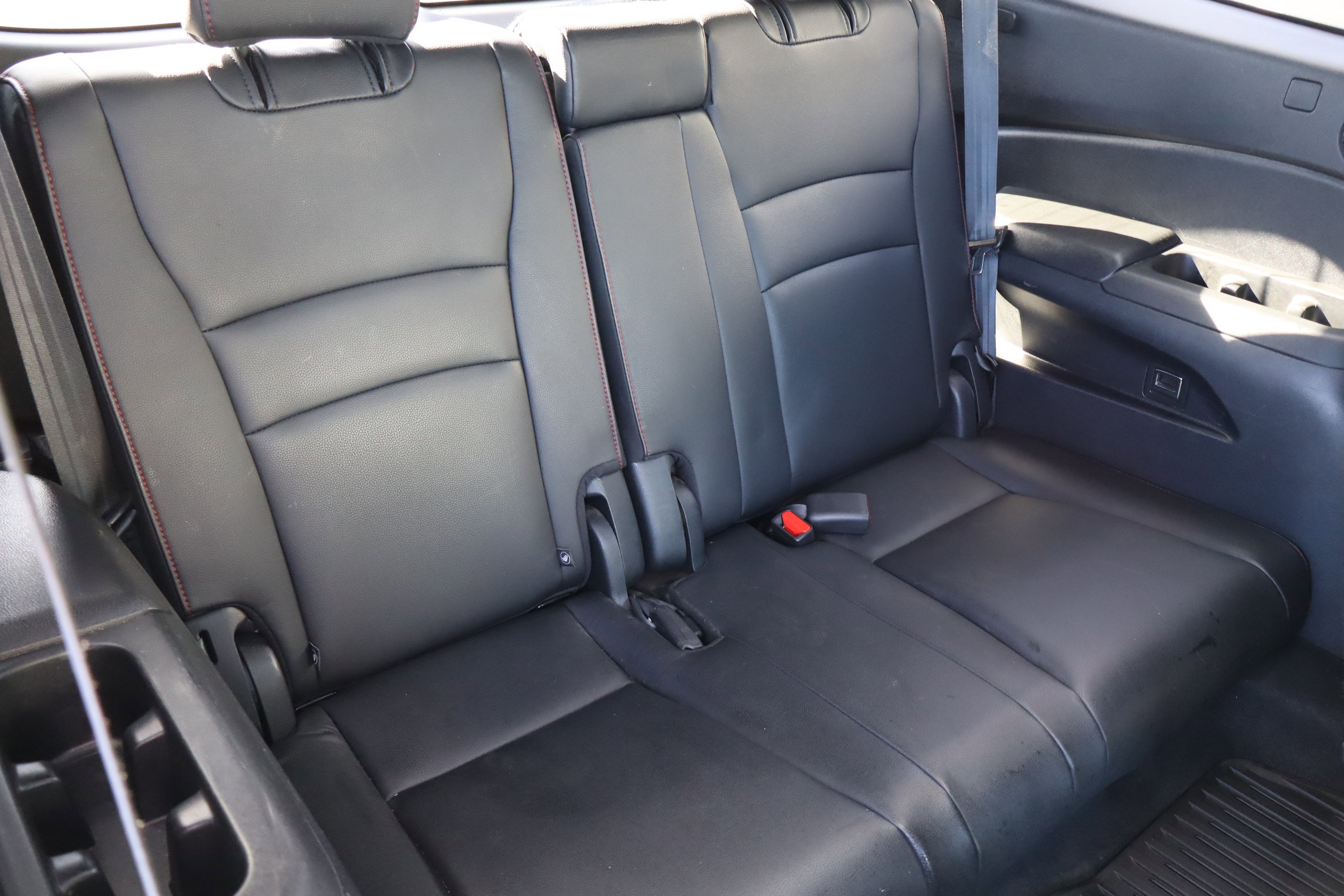 Used 2020 Honda Pilot Black Edition image 42