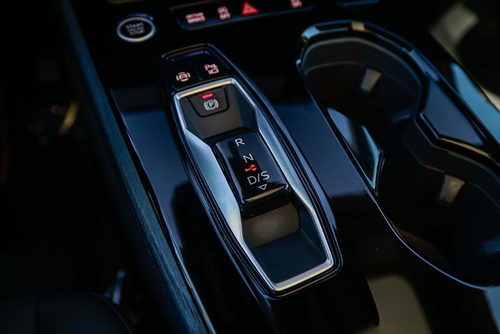 Used 2025 Audi A5 2.0T Premium w/ Convenience Package image 25