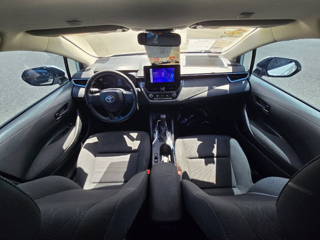 Used 2023 Toyota Corolla LE FWD image 40
