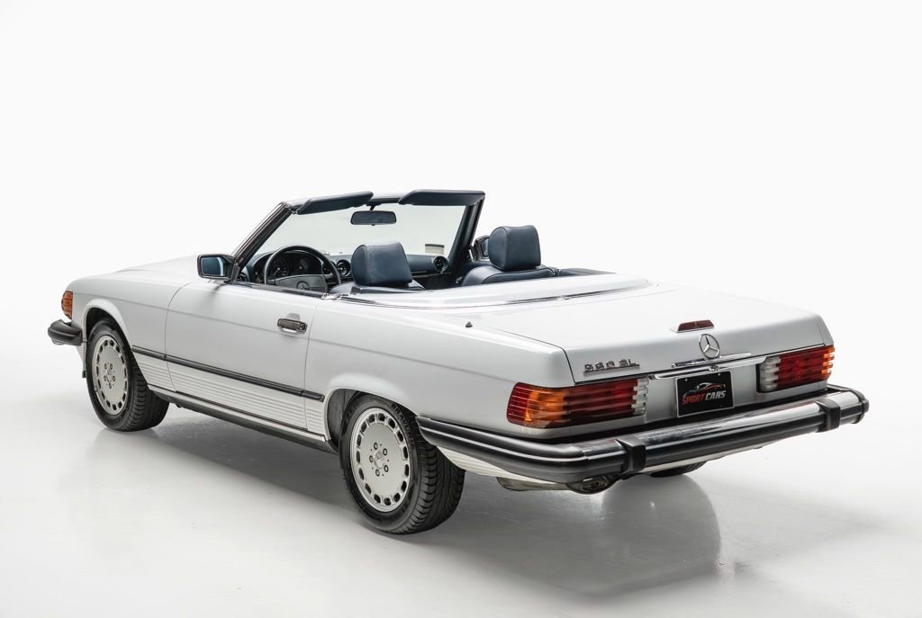 Used 1988 Mercedes-Benz 560 SL image 12