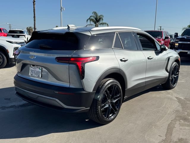 Used 2026 Chevrolet Blazer EV LT w/ LPO, Blackout Package FWD image 4