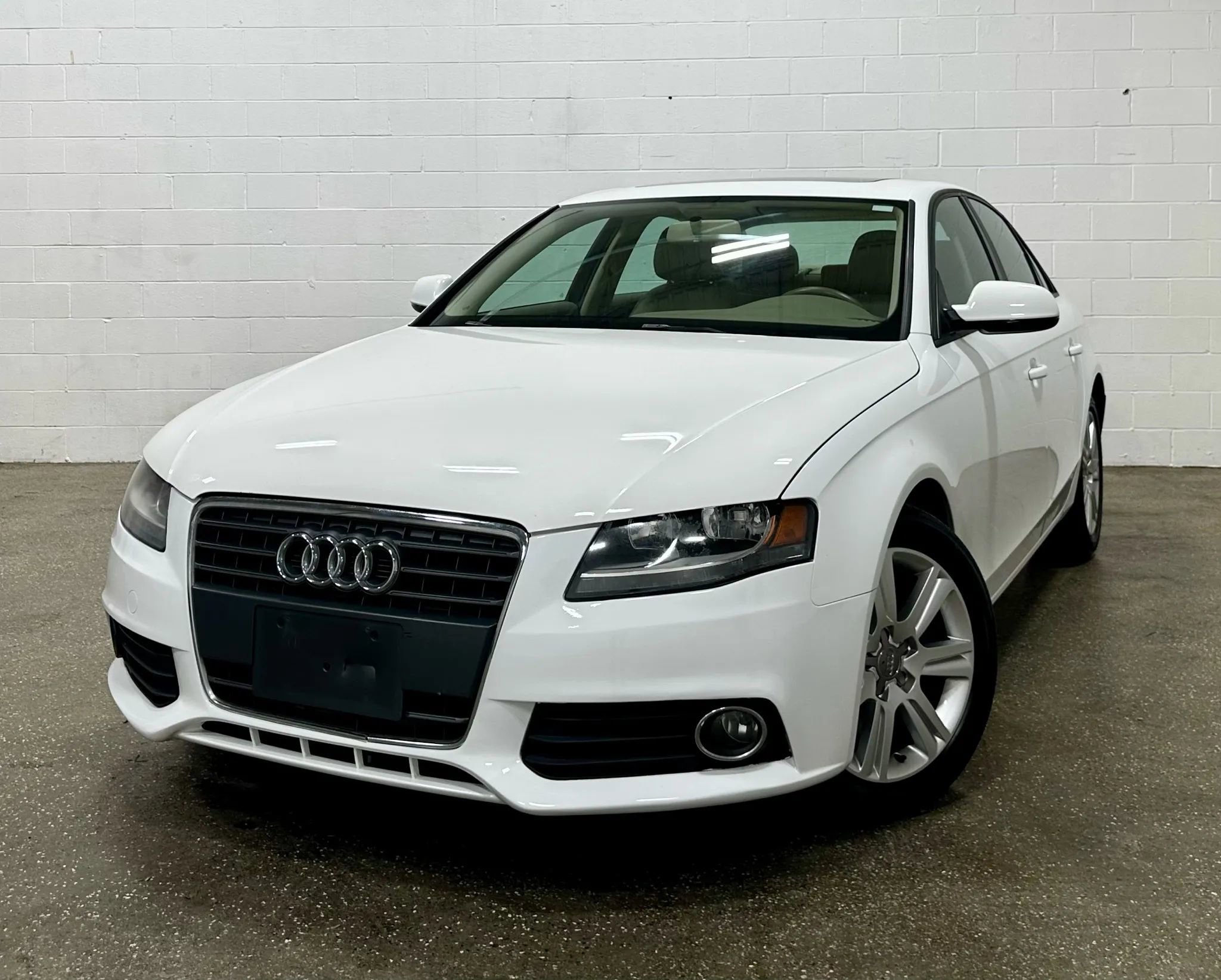 Used 2011 Audi A4 2.0T Premium image 4