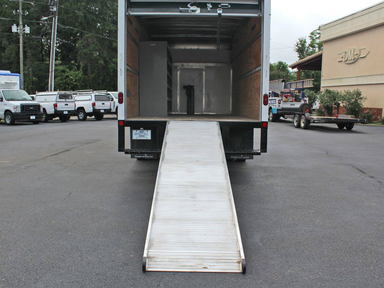 Used 2026 Ford E-350 and Econoline 350 Super Duty w/ Power Equipment Group RWD image 18