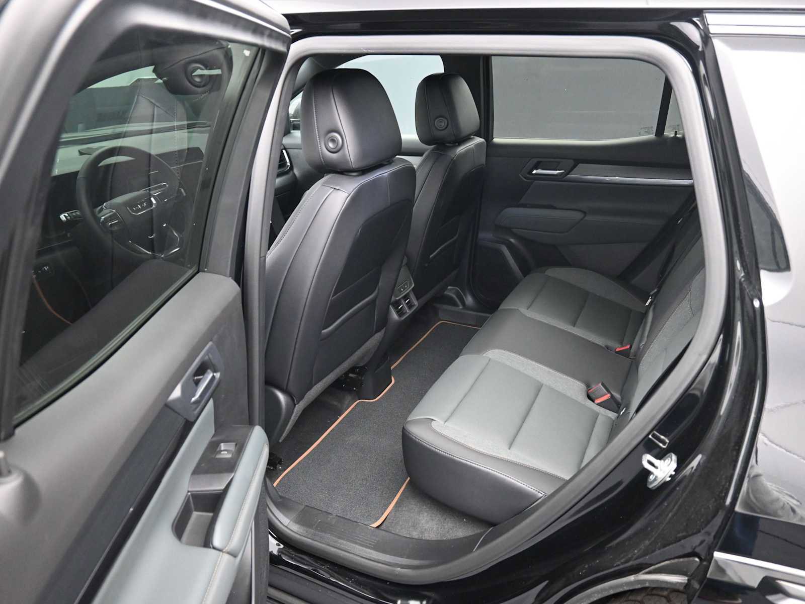 New 2026 GMC Terrain AT4 w/ Convenience Package III image 22