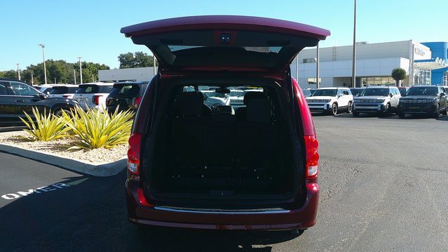 Used 2019 Dodge Grand Caravan SE image 21