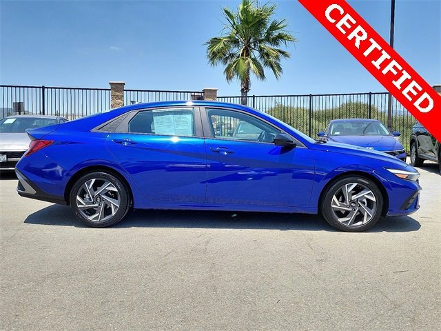 Used 2025 Hyundai Elantra Sport image 23