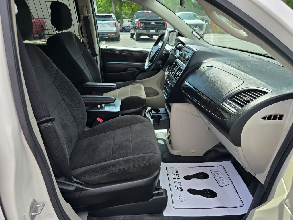 Used 2013 RAM C/V Tradesman FWD image 13