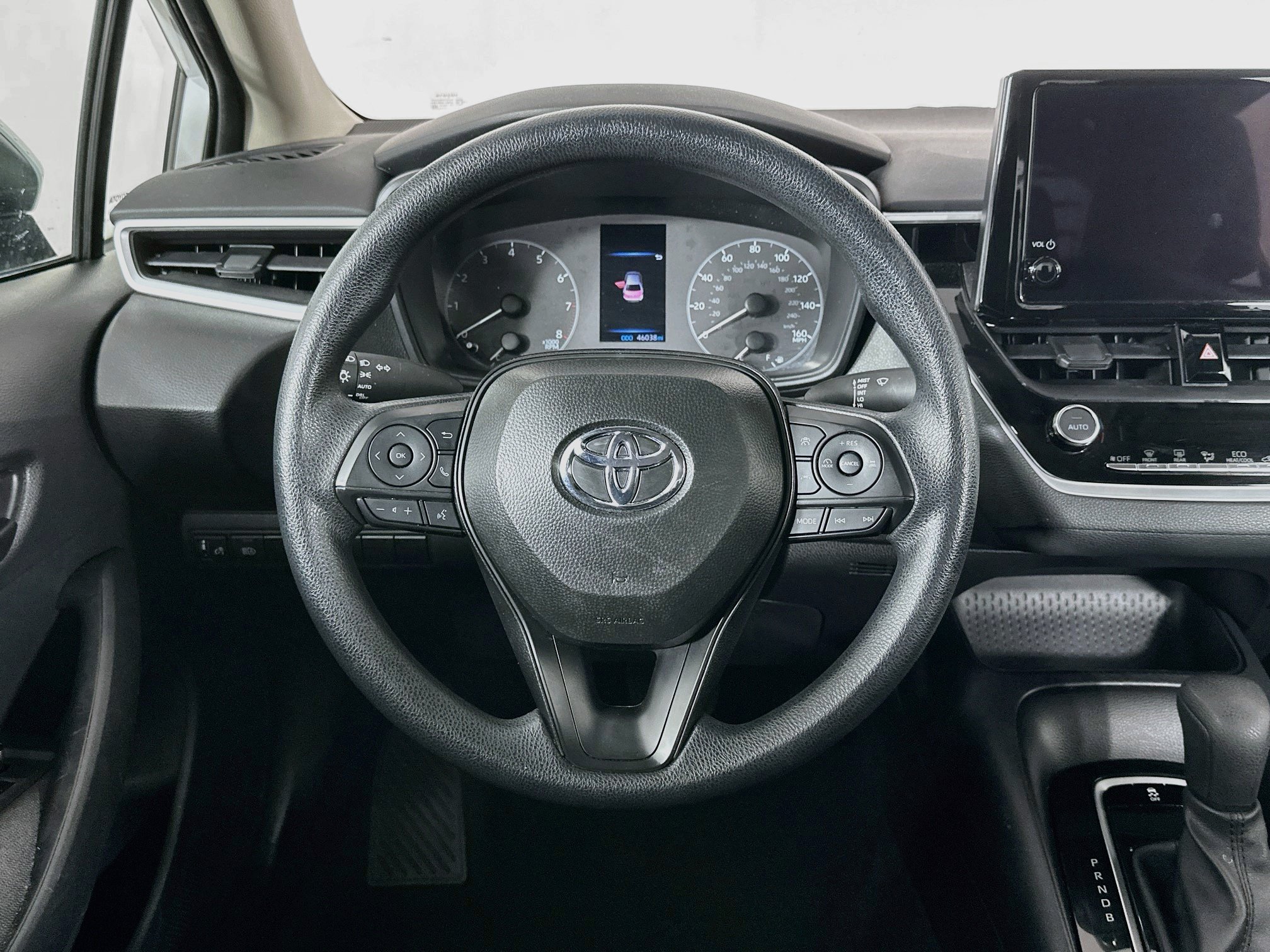 Used 2025 Toyota Corolla LE FWD image 17