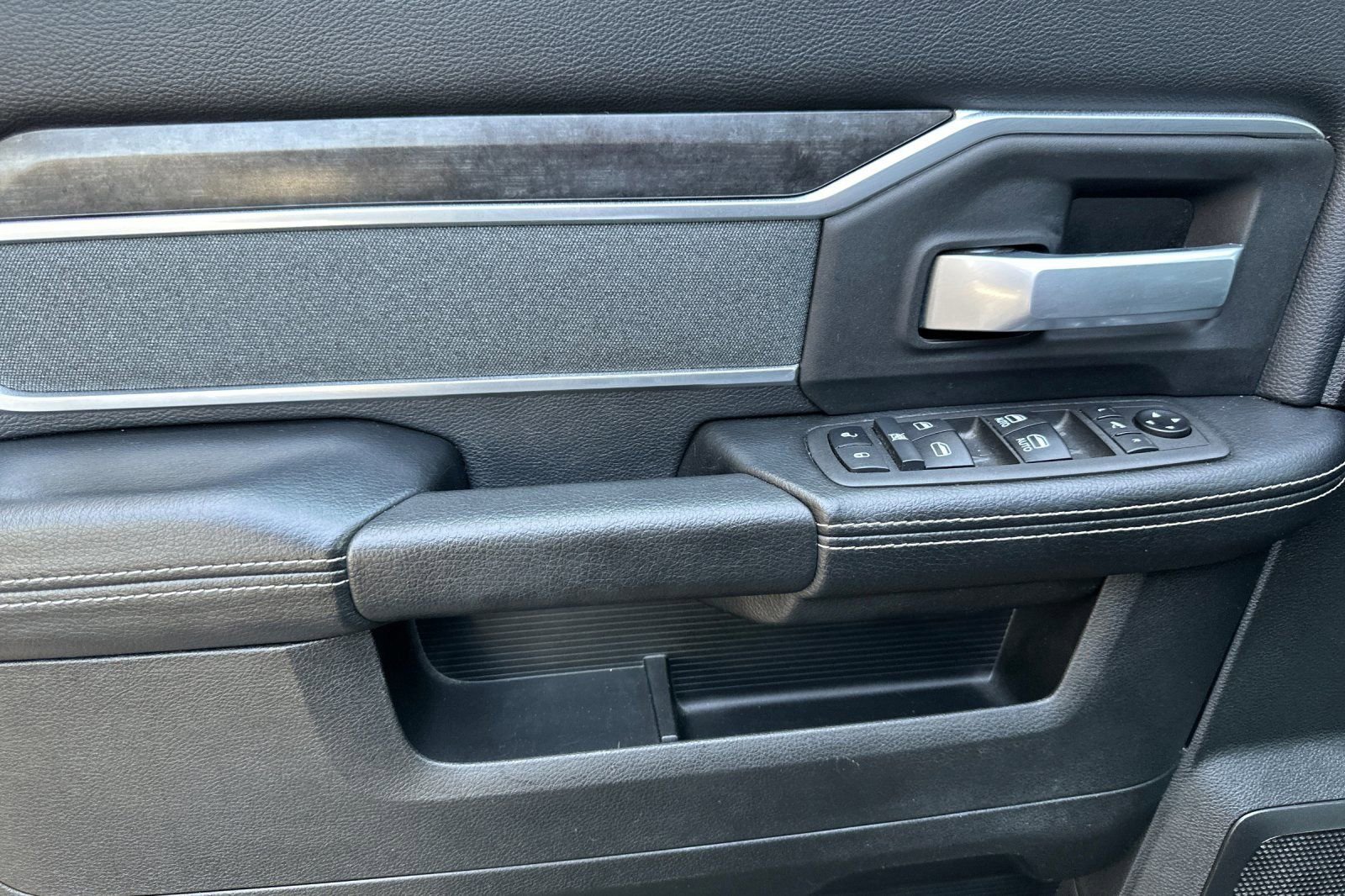 Used 2021 RAM 2500 Big Horn w/ Level 1 Equipment Group AWD/4WD image 11