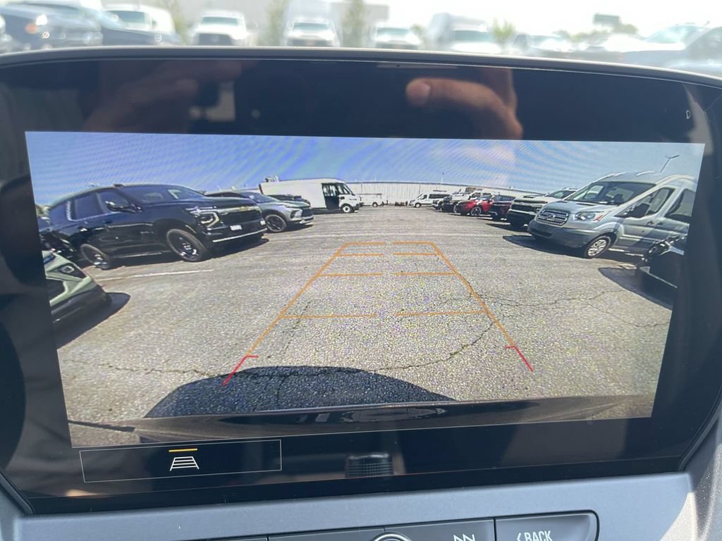 New 2026 Chevrolet Blazer LT w/ Convenience Package FWD image 17