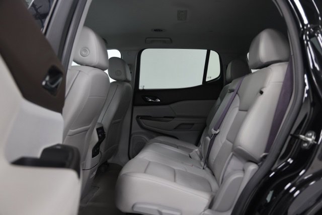Used 2023 GMC Acadia SLT AWD/4WD image 29