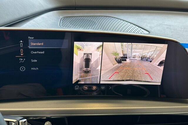 New 2026 Cadillac Lyriq Signature Sport w/ Nappa Leather Package image 20