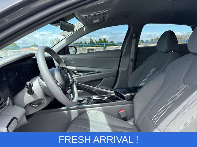 Used 2024 Hyundai Elantra SEL image 23
