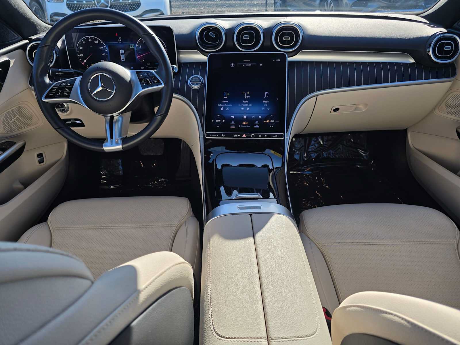 Used 2023 Mercedes-Benz C 300 4MATIC Sedan image 18