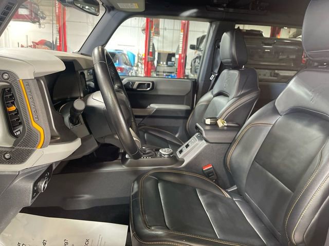 Used 2023 Ford Bronco Badlands image 11