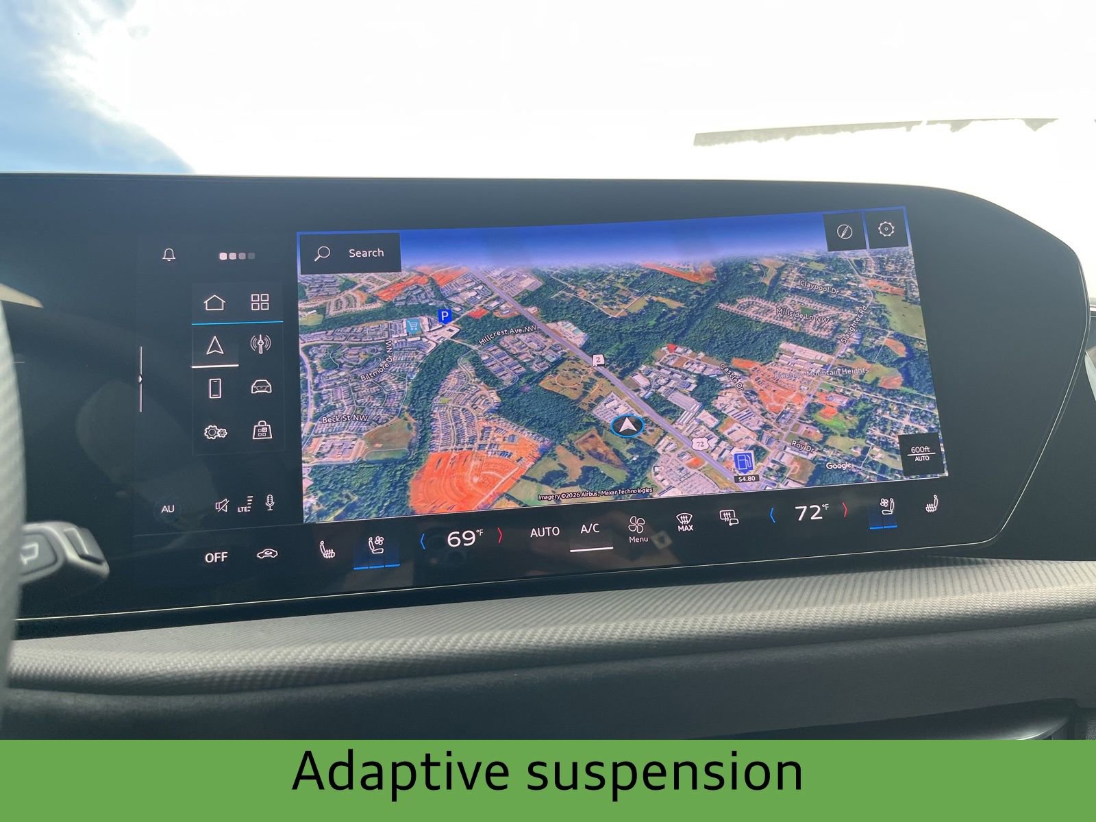 New 2025 Audi SQ5 Prestige AWD/4WD image 16