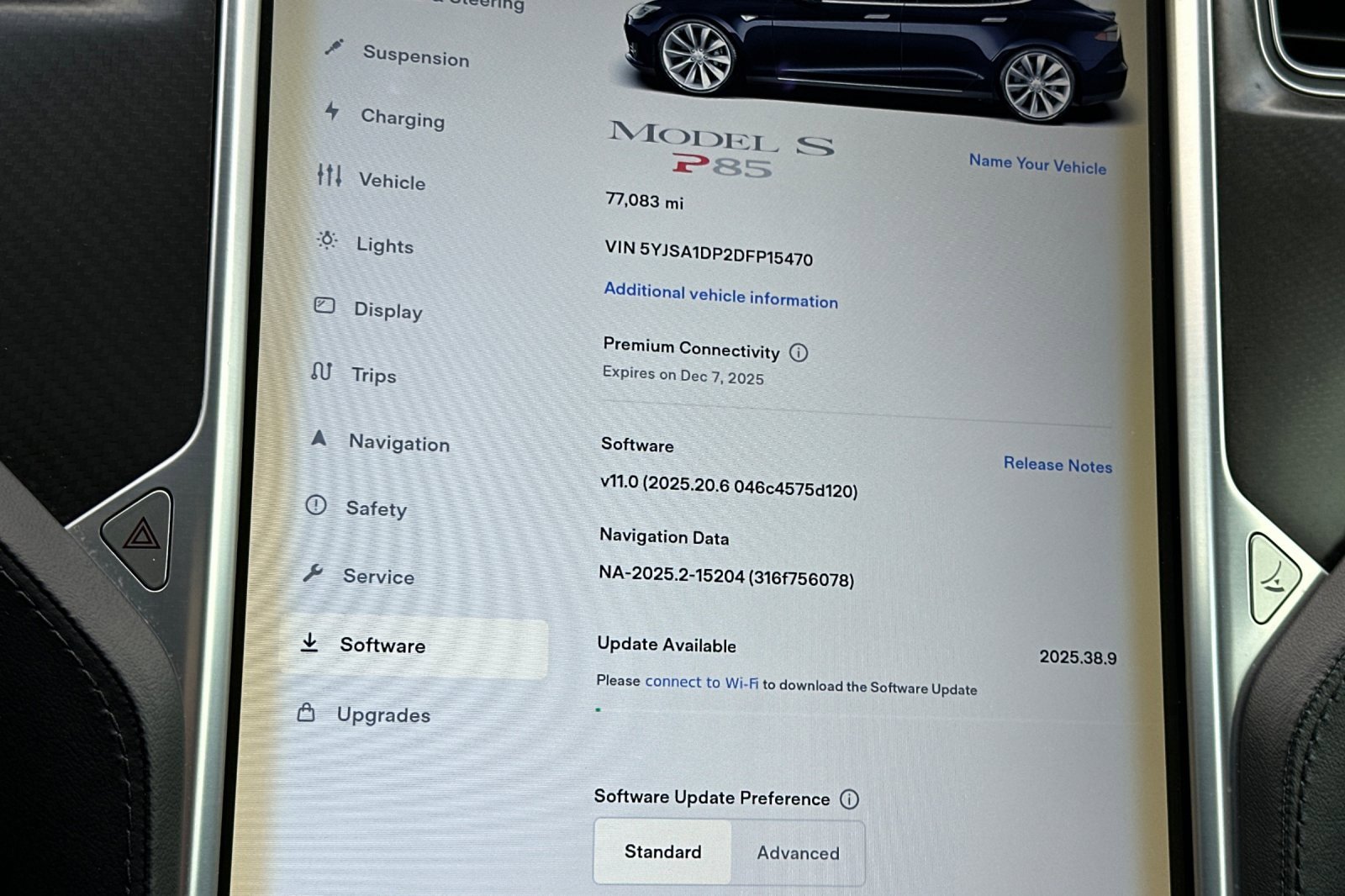 Used 2013 Tesla Model S Performance image 31