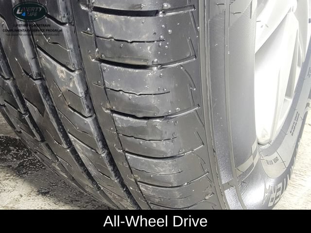 Used 2023 Chevrolet Traverse LT w/ LPO, Floor Liner Package AWD/4WD image 12
