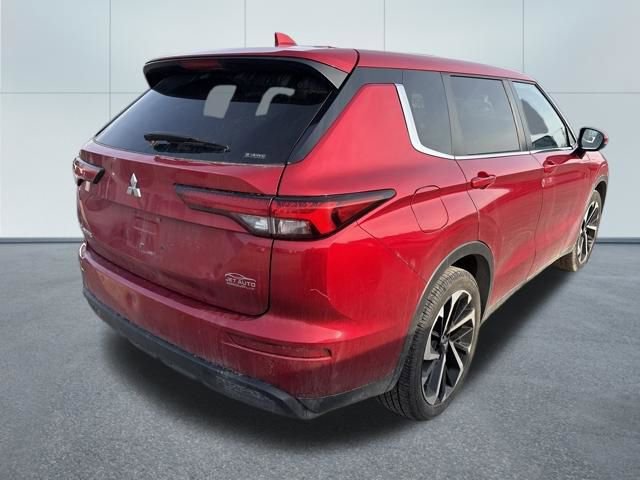 Used 2022 Mitsubishi Outlander ES image 8