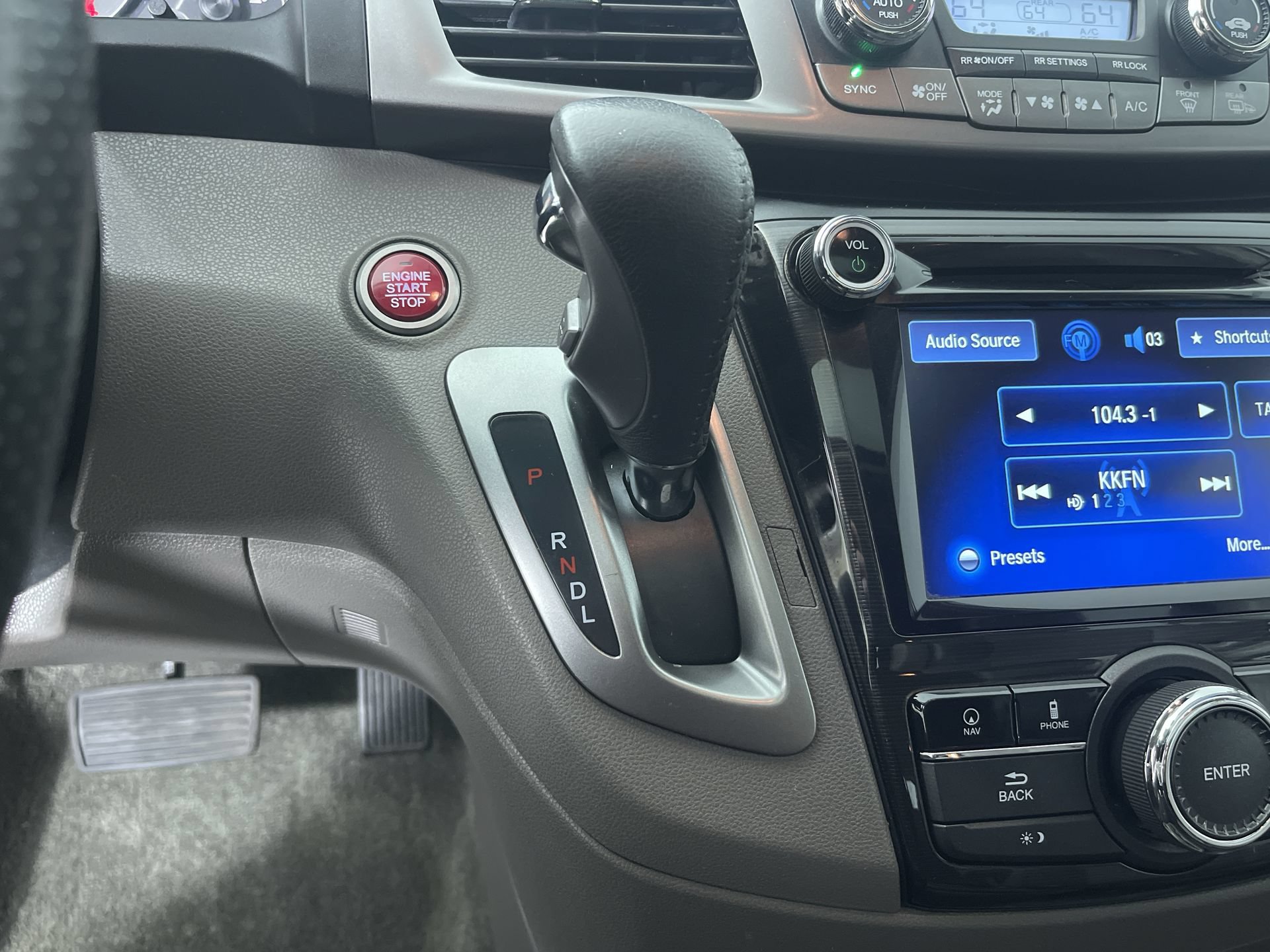 Used 2015 Honda Odyssey Touring Elite image 21