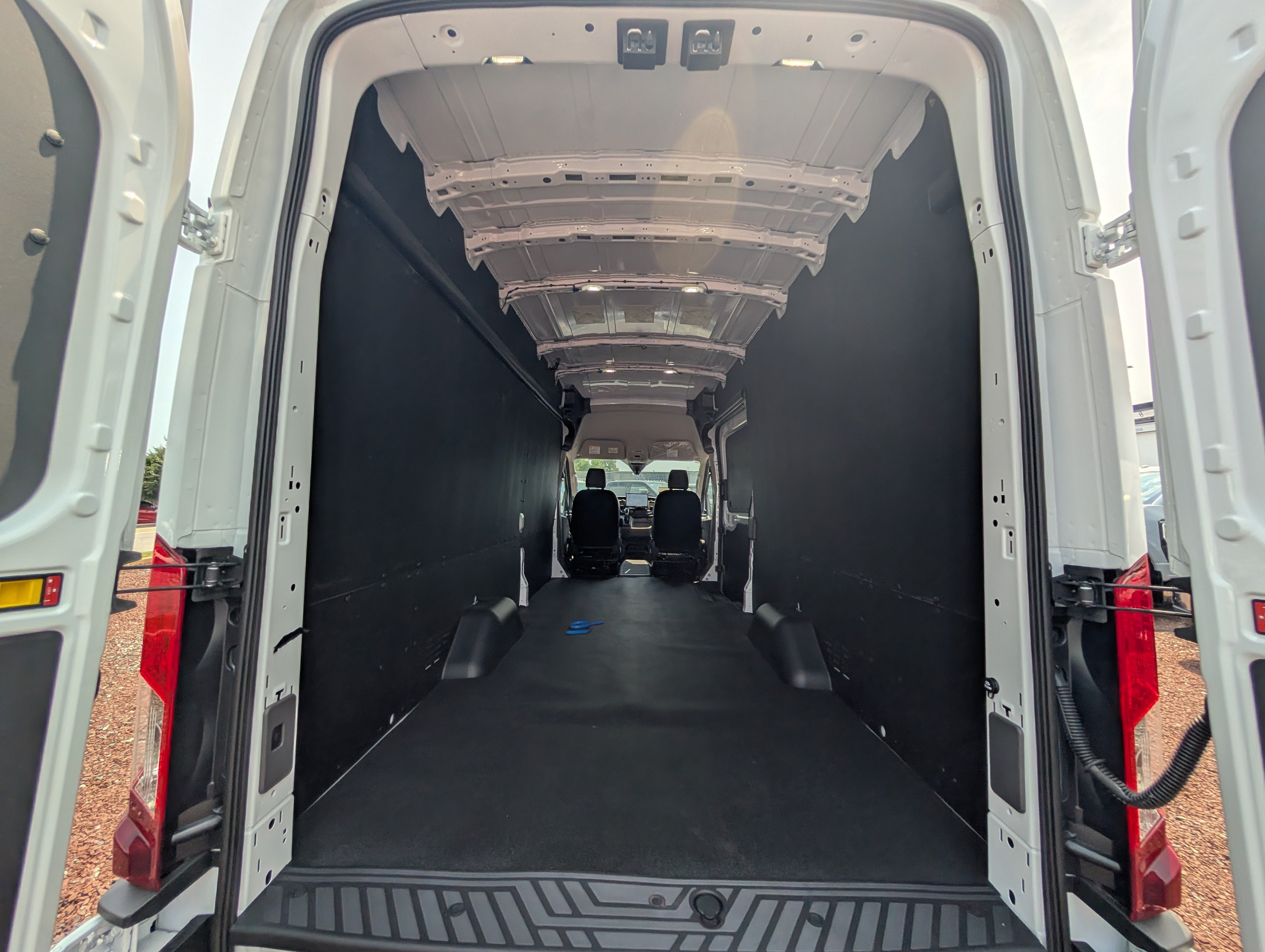 New 2026 Ford Transit 350 148 High Roof Extended w/ Load Area Protection Package RWD image 9