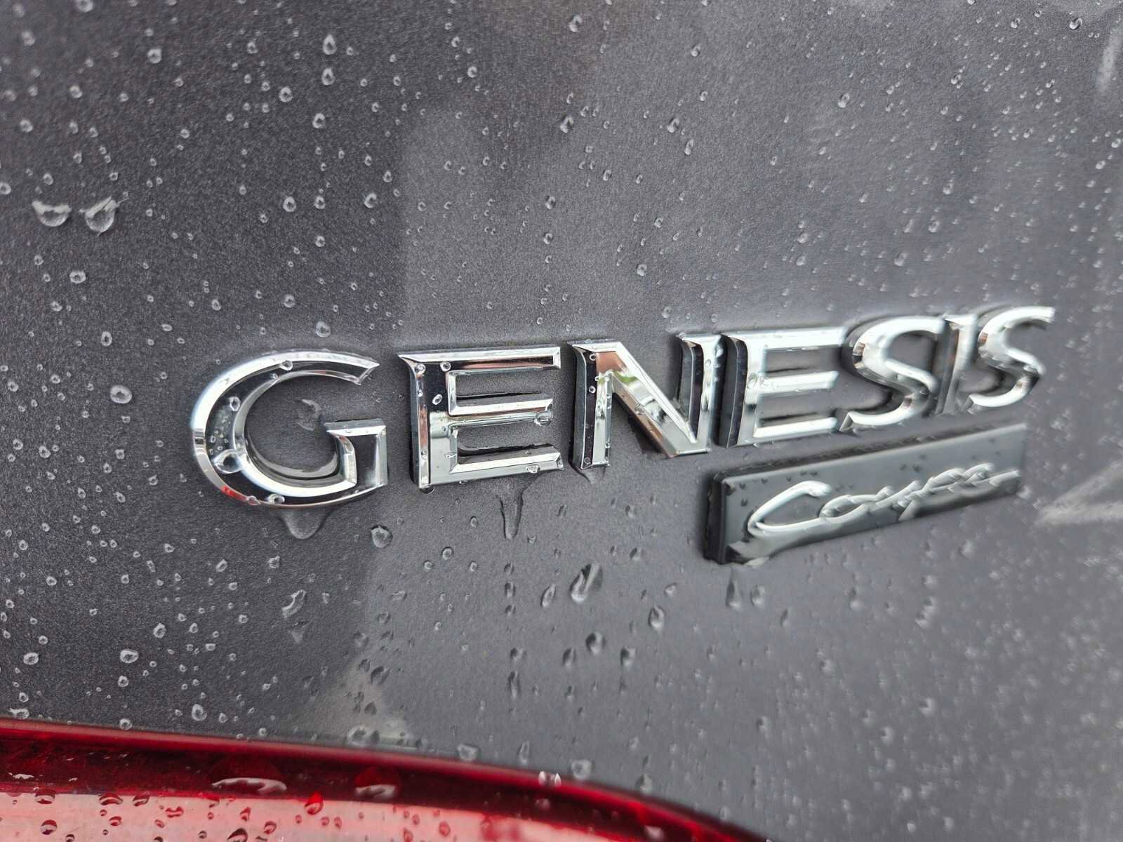Used 2014 Hyundai Genesis 2.0T RWD image 14