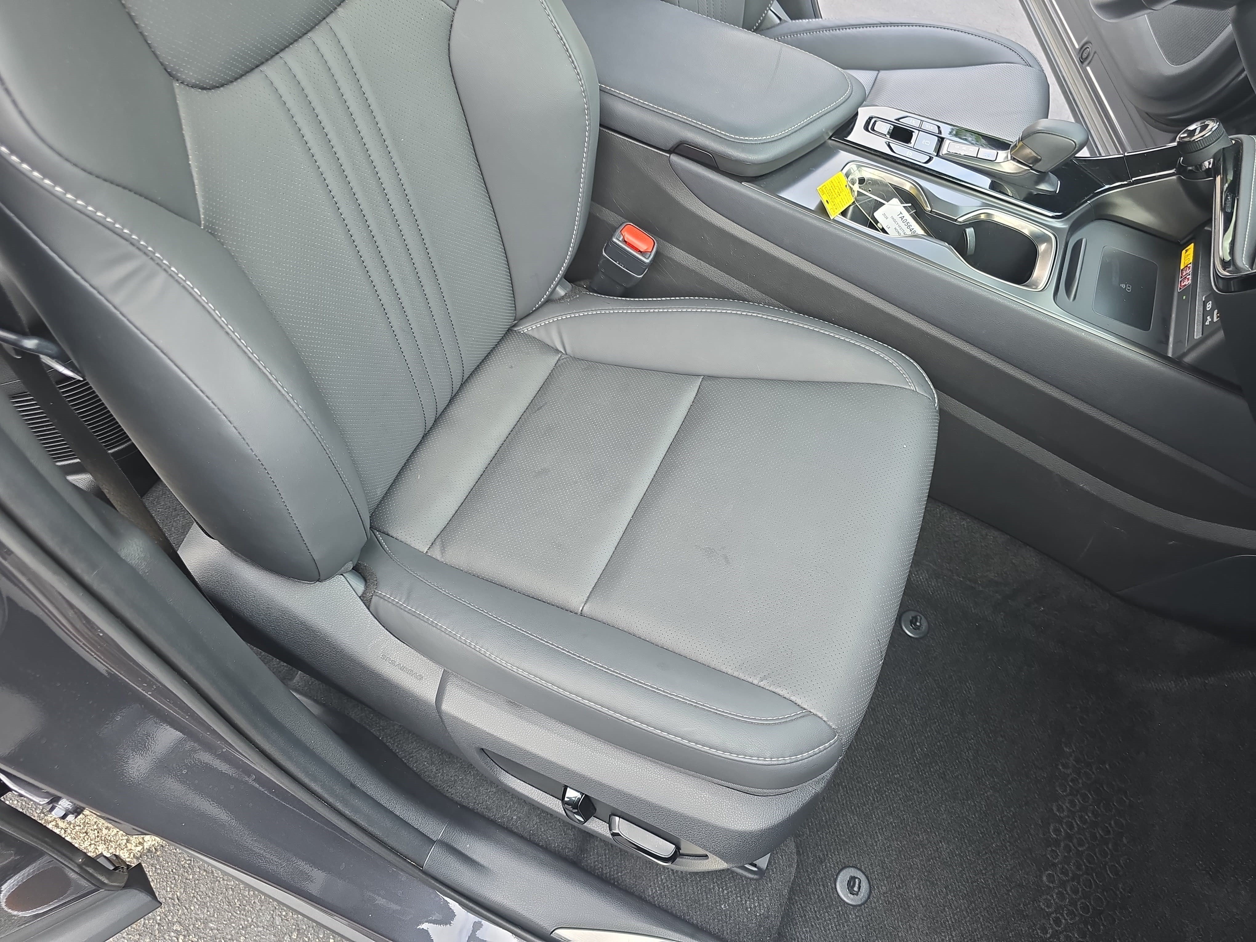 Used 2024 Lexus NX 350h AWD image 10