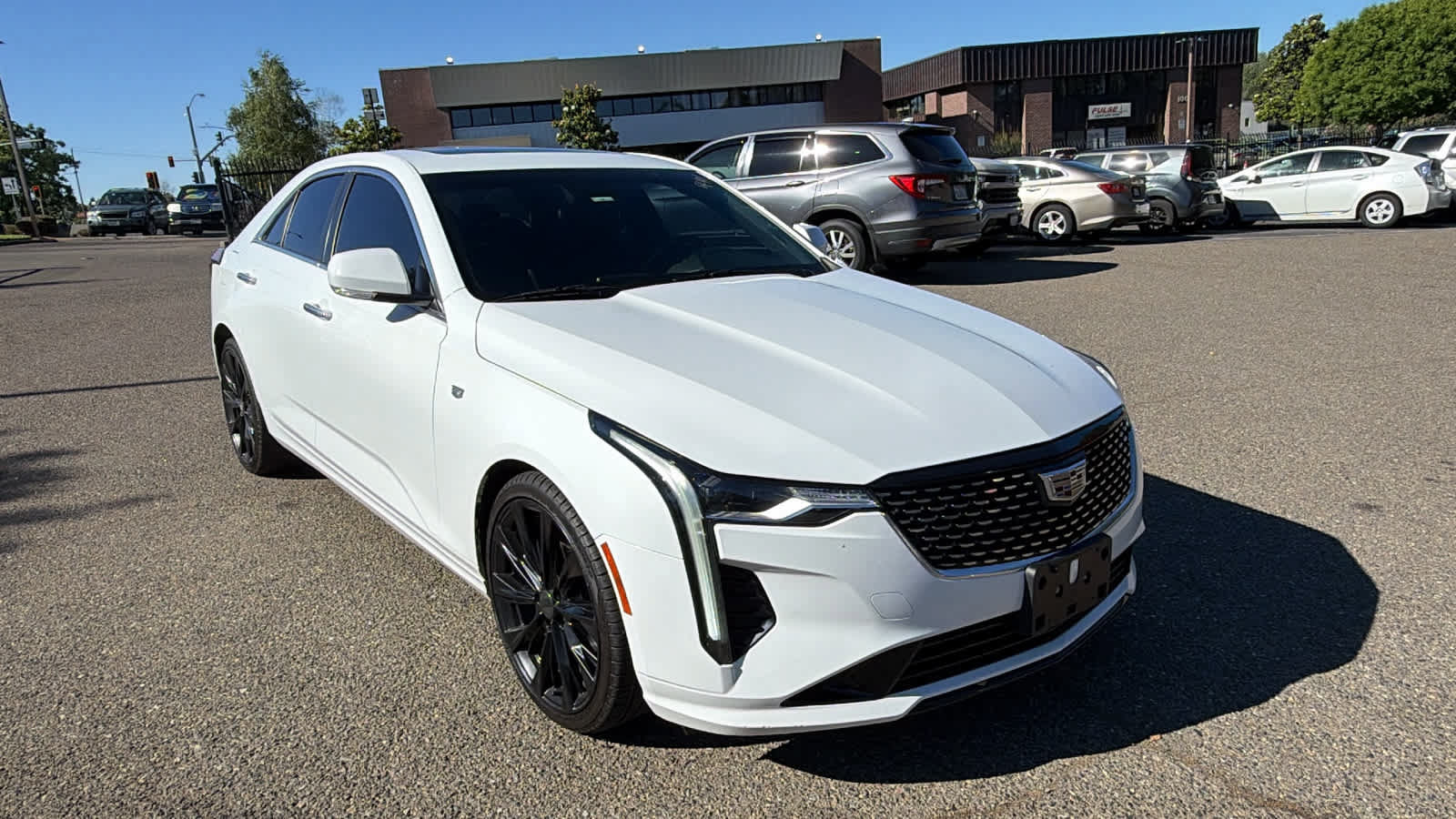 Used 2020 Cadillac CT4 Luxury w/ Sun And Sound Package RWD image 3