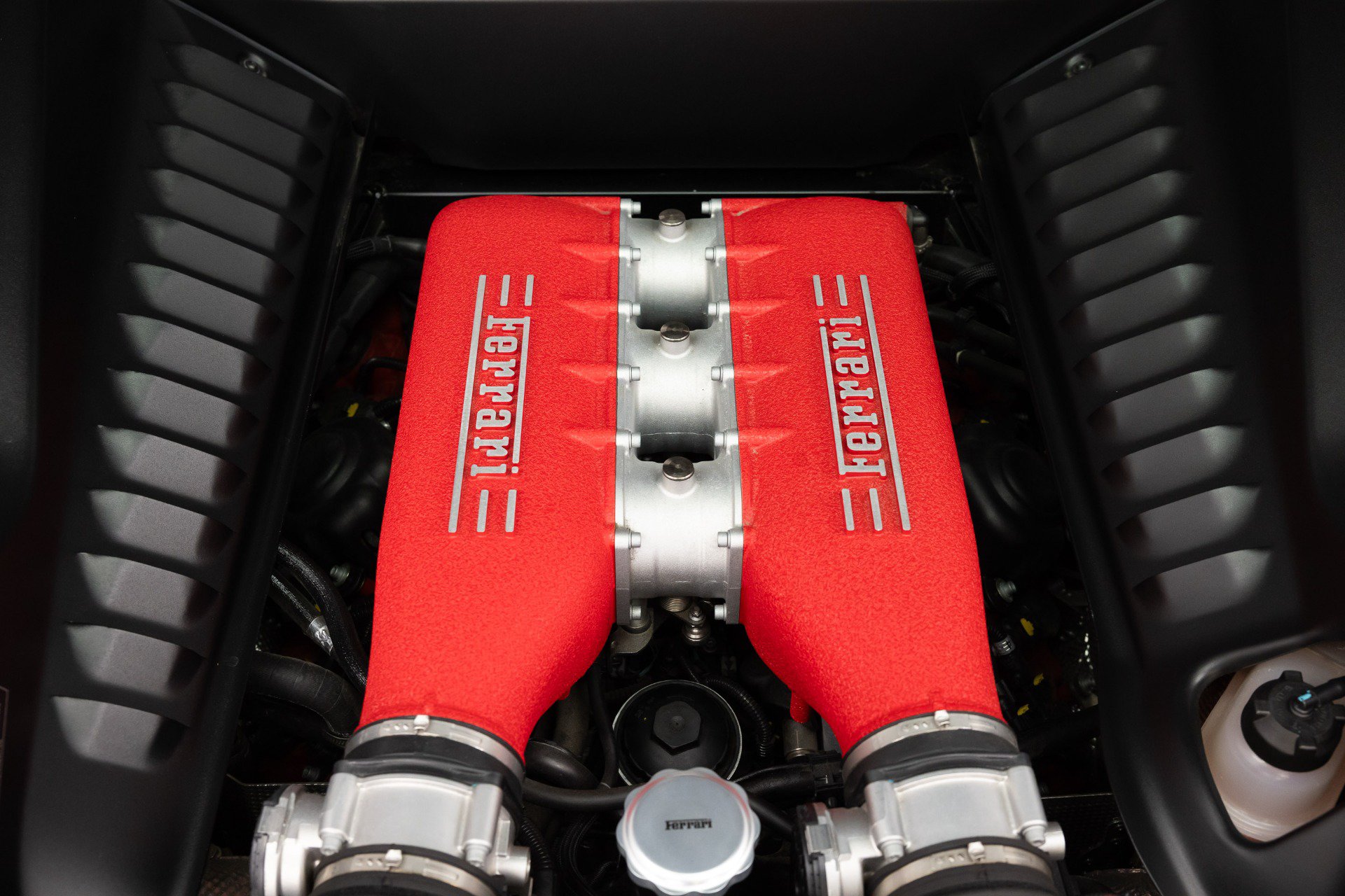 Certified 2015 Ferrari 458 Italia Coupe RWD image 94