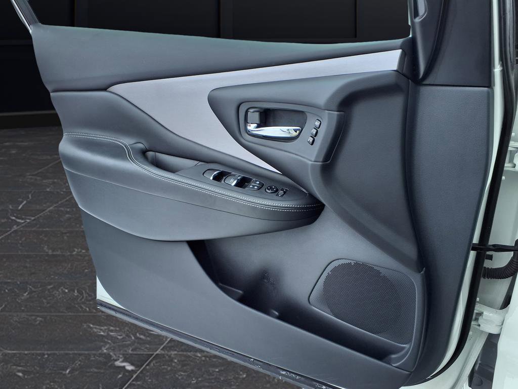 Used 2024 Nissan Murano SL image 15