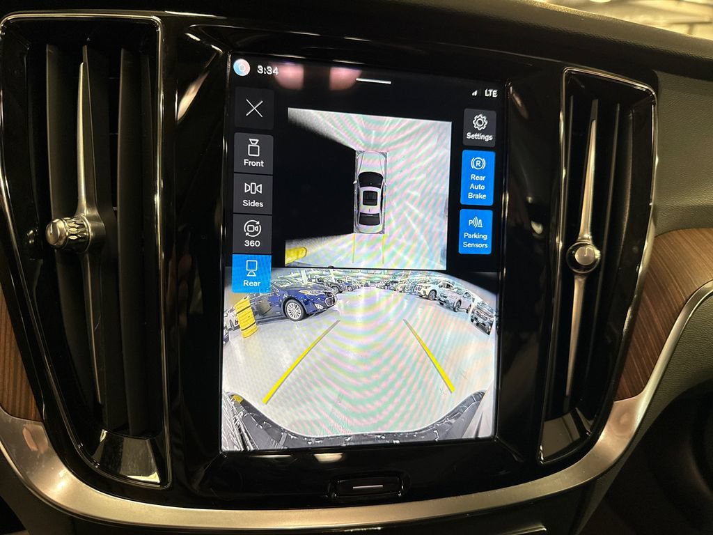 Certified 2025 Volvo S60 T8 Plus AWD/4WD image 16