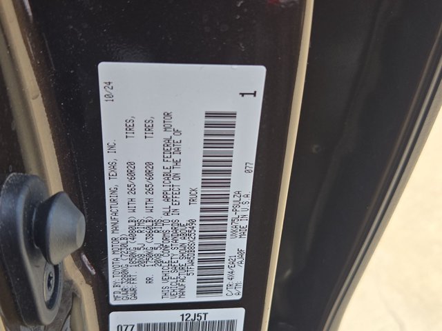 Used 2025 Toyota Tundra Limited w/ TRD Off-Road Package AWD/4WD image 24
