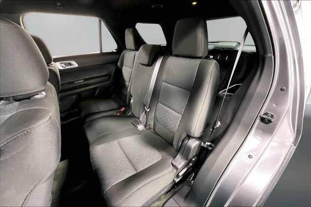 Used 2013 Ford Explorer XLT FWD image 19