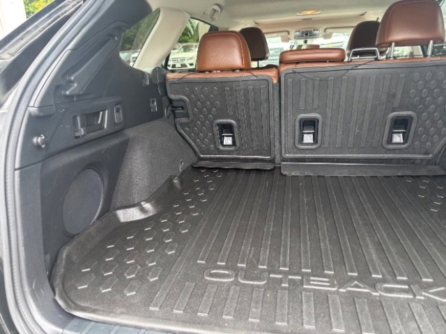 Used 2020 Subaru Outback Touring image 44