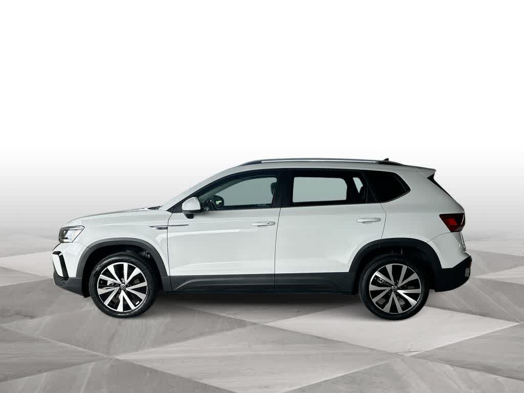 Certified 2023 Volkswagen Taos SE w/ Panoramic Sunroof Package FWD image 5