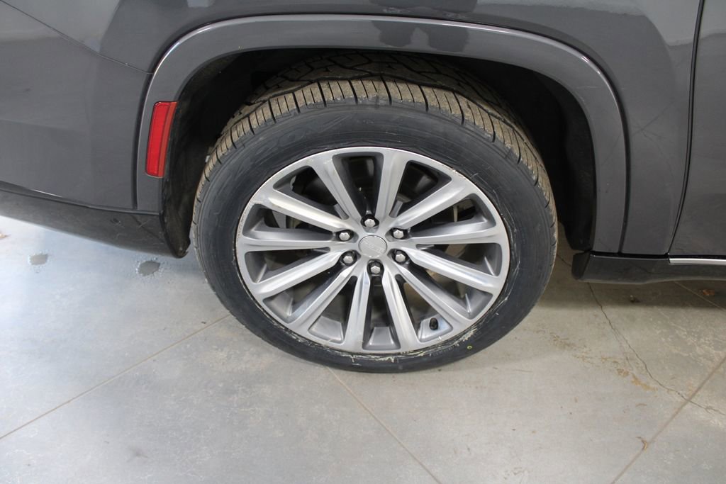 Used 2023 Jeep Grand Wagoneer L Series II image 59