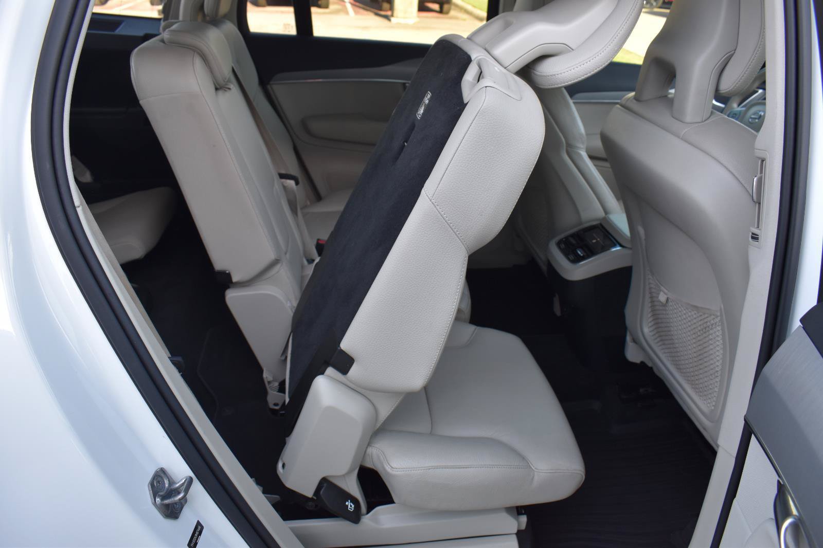 Used 2021 Volvo XC90 T5 Momentum w/ Protection Package Premier FWD image 62