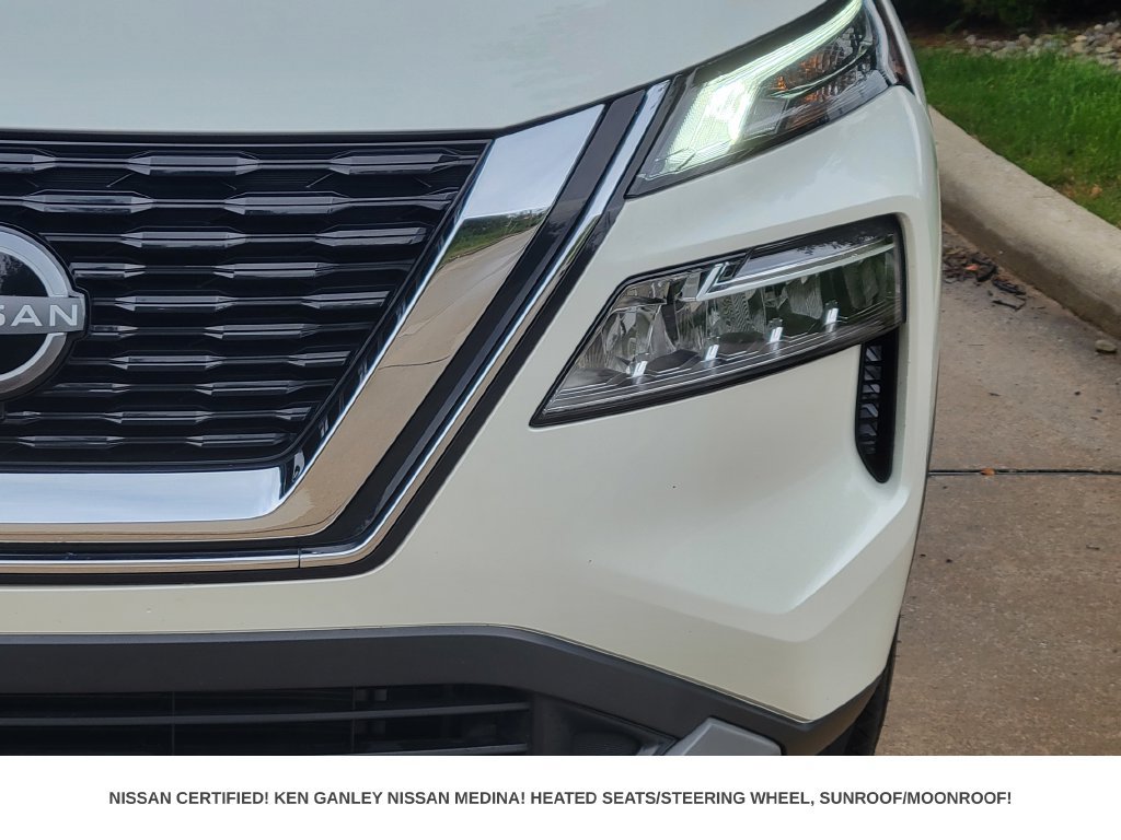Certified 2023 Nissan Rogue SV w/ SV Premium B Package AWD/4WD image 10