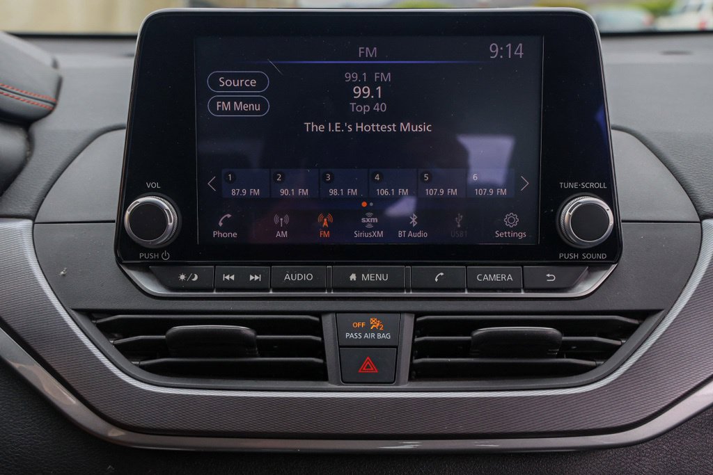 Used 2024 Nissan Altima 2.5 SR FWD image 28