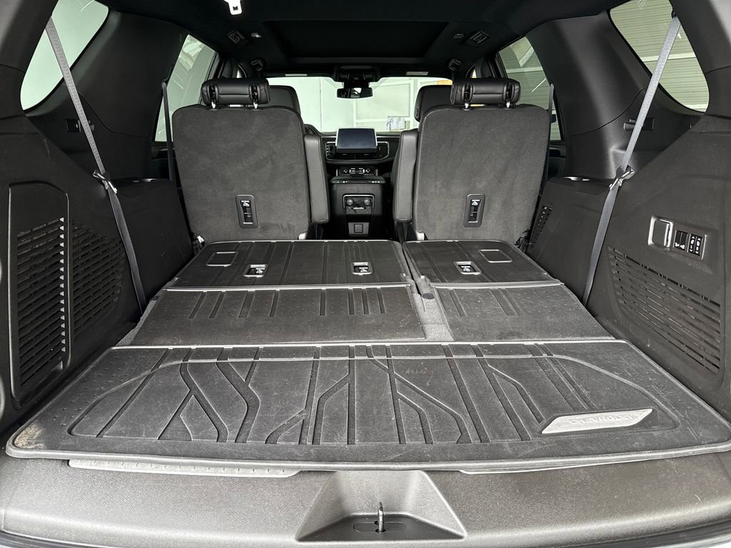 Used 2023 Chevrolet Tahoe RST w/ Luxury Package image 13